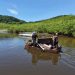 Pescadores retiram quase 24 toneladas de lixo do mar em Ubatuba e São Sebastião, no Litoral Norte de SP